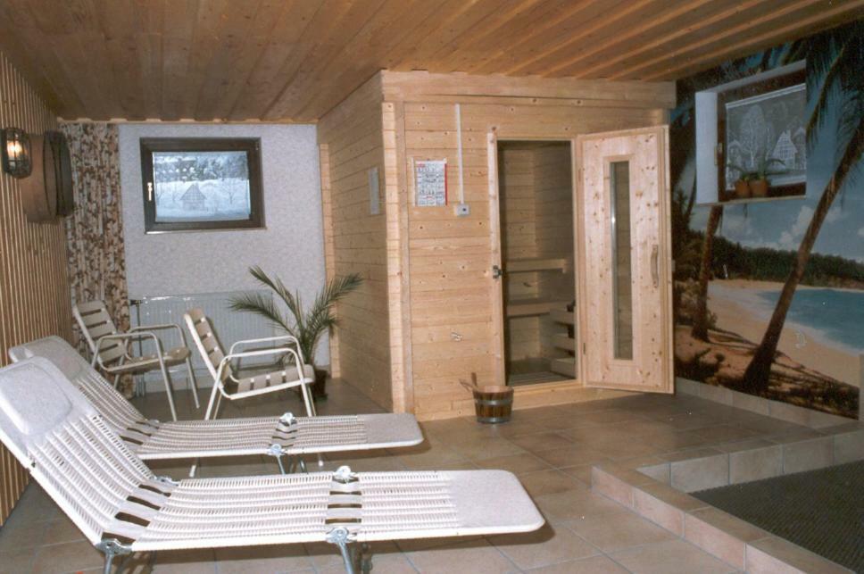 Ferienwohnung ENZTALPERLE Enzklösterle Exterior foto